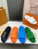 Waterfront tofflor Designer Slides Prossed Rubber Waterproof Slipper For Men Women Summer House Outdoor Beach Pool Shoes Flat Scuffs Loafers Sandaler9869155
