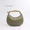 Lady Shark Woven Purse Bottgas Venetas Bag Classic Bags Tote 2024 Soft Leather Handbag Cow Sardine stor kapacitet Casual Hand Carrying Underarm Handbag MP65