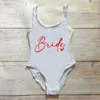 Swimwear féminin S-3XL MAINTURE DU MAISON Équipe Bridebride Femelle One Piece Bikini 2024 Femme de bain Bachelorette Party Monokini Beachwear