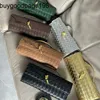 Bottegvenetas Andiamo Clutch Bag b Family Dinner Womens Luxury Light and Small Group Designers Fashionable Genuine Leather Woven Z2Y9