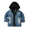 Top und stilvolle Kinder Jungen Mädchen Denim Kapuzenjacken lässig gefälschte zwei Fake zwei Strickjacke Children Cowboy Reißverschluss Außenbekleidung Kleidung 2109185715672