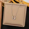 Colliers pendentifs Collier géométrique en U pour femmes pour femmes Girl en acier inoxydable Gold Couleur minimaliste Gift à chaîne de clavicules