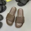 Sandalias de cuero de vaca tejida de diseñadores, zapatillas de playa de moda de verano Sport Flis Flipflops de cuero tejido, 38-46