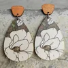 Boucles d'oreilles en pente du tournesol fleur pivoine en bois peinture de peinture d'eau pour femmes en gros