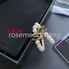 Designer Pearl Charm Orecchini di marca di lusso doppia lettera C Orecchini a cerchio di rame placcati in oro reale Orecchini a orecchie rotonda per orecchie di orecchini goccia intarsia