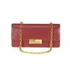 Kvällspåsar 2024 Fashion Chain Bag Texture Liten armhåla Retro Red Stick Bride Leather Women Trend