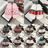 Klassiker sommarstrand sandaler kvinnor mens tofflor platt gummi mode inomhus flip flops blommor randiga loafers glider damer utomhus fritid mulor storlek 36-45