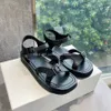 Het Row Sandals -platform Sandalen schuift gesplitst platte kledingschoenen