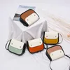 Väska 2024 Skönhetsdesign Small Mini Square Women Bags Hucket Portable Fashion Japan Korean Söt singel axel med ER -pris