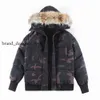 Mens Jackets Brand Designer Canad Goose Jacket Winter Warm Coats Womens Coat Puffer Jackets Windproof Embroidery Letters Streetwear Causal Outerwear Parkas 9025