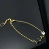 Bracelet de chaîne de lettre de diamant classique Luxury Original Designer Femmes Pendants Pendants 18k Gold Silver plaqué bracelet Chaîne de maillot de bracele