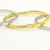 Desginer TiffanyBracelet Tiffanie TiffanyJewelry Low Price Jewelry Korean Engraved 18K Gold Titanium Steel Womens Tファミリー6ダイヤモンド新しいブレスレット