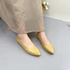 Sıradan Ayakkabı Birkuir Retro Saçımlı Toe Women Flats Lüks Seksi Elbise Orijinal Deri Bahar Somunlar Bayanlar için Düşük Topuk Üzerinde Kaymak