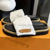 10A Top Quality Slippers Designer Slides Women Platform Sandales Classic Summer Beach Outdoor Scuffs Casual Shoes Denim Soft Flat Slipper Shoe 35-45 Y95S6