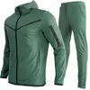 Tracksuits voor heren 2024 Men 2 -delige set zwart sportpak jogging merk designer stijl Tech zweetwedstrijd techwear polyester