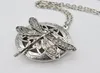 5 pezzi Collana di medaglioni diffusore di gioielli per donne Gift Christmas Vintage Hollow Locket con dragonfly XL5112055609