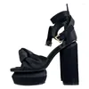 Chaussures habillées Sandales féminines Summer 2024 Plate-forme unique Design Peep Toe Round Pulvyle Concise Super High Talons