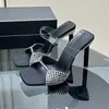 Fashion Nouvelle sandales à talon de haut 10 cm 2024 Été Unique Unine Design Square Head Femelle Slippers Decoration Crystal Decor