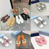 النسيج مصمم النعال Tazz Tazz Triangle Slippers Men Women Warm Shoes Loafer Sliders Summer Beach White Sandal