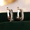 Boucles d'oreilles vendant du cristal branché pour les femmes