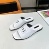 Frauen Sommer Mode Sandals Designer bequem und minimalistischer Strand heiße Slipper Neutrales Haus süße Flachschuhe