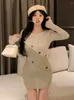 Abiti casual 2024 Design francese all'inizio della primavera a maniche lunghe a maglia per donne in moda coreana Small Slim Wheath Abito