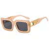 Luxury Trendy Off Solglasögon Män kvinnor Box Solglasvarumärke Ramar Metal Sun Glasses Versatile Arrow X Hip-Hop Sports Travel UV400 Trend Sunglasse D956