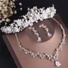 Itacazzo Bridal Headwear Set Collier Collier Collier Oreurs Four pièces Classic Tiaras Convient pour les fêtes de mariage et d'anniversaire pour femmes 240401