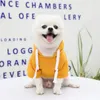 Vêtements pour chiens Metter à la mode à sweat à capuche de couleur unie avec un polyester pour le chiot pour chiot pour chiot de poche arrière