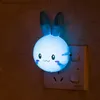 Lampor nyanser 3-färg LED Cartoon Rabbit Night Light Switch Wall Light AC110-220V EU-US Plug Childrens Night Light Q240416