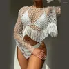 White Hollow Out Sticked Tops Women Fashion Tassel Långärmad bikini täcker topp sommaren sexig se genom lös gröda 2024