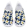 Chaussures décontractées jaunes florales plumeria fleurs imprimé mots de femme baskets femelles flats dames glisser pour les adolescents filles 2024 plus taille