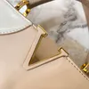 مصمم حقيبة حلقة Croissant Hobo Chain Crossbody أكياس الكتف الفاخرة الكتف مستحضرات مستحضرات مستحضرات مستحضرات نصف القمر محافظ حقائب اليد البنية M81166 حقيبة حبال ماريل