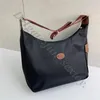 Borse di moda tote alta spalla di qualità che spanning borse messenger borse tela singolo stesso in stile diagonale nylon New Hobo Womens Luxury Crossbody fjwm