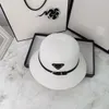 ストローベルトハットサンUV保護帽子デザイナーレディースワイドブリムアウトドアビーチハンドメイドマンウーマンキャップフラットブラックベージュバイザーキャップ