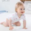 ROMPERS 4PCS Baby Girl Summer Bodysuit süßer neugeborener rosa Jumpsuit Blumenmuster 2022 süßer Kleinkind Jungen Kleinkinder Kleidung Cartoon Strampler L410