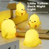 Lampen tinten cartoon Duck Night Light Leuk Bookworm Animal Night Light Slaapkamer Bedder Licht met slaaplicht Desktop Decoratie Nachtlicht Q240416