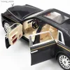 Wind -up speelgoed Phantom - Die gegoten metalen auto -model met demontage functie auto simulatie kinderen speelgoed 6 deuren 1/24 y240416