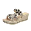 Donne sandali Summer Fashion High Heel Sandals Scarpe Crystal Clays Heels Hinestone Slifori a cuneo con alma spessa 240410