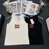 Tees damskie seksowne dziewiarki designerskie topy luksusowa koszulka z metalową etykietą dzianiny czołg damskie szczupłe elastyczne modne dziewczęta przyczynowe top yaja top
