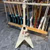 China Electric Guitar Flying V in stile Mogany Body and Neck a mano Colore giallo a mano a destra