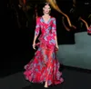 Lässige Kleider Sommer Rot gedruckt lang Ärmeln V-Ausschnitt Kleid für Frauen