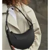 Bolsa de nicho de nicho francês Crescent Bag Bag Crossbody Mulheres Mulheres da moda e minimalista Bolsa de sela de couro genuína 240402