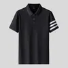 Polos de manga corta para hombres Ligero de lujo e informal Summer nuevo Camiseta de solapa de manga corta para hombres sueltos y modernos para la moda superior