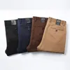 4 Farben Klassiker Stil Herrenbraun Geschäfte Straight Casual Hosen Solid Stretch Cotton High Taille Office Hosen Männliche Marke 240415