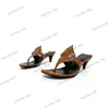 Size 35-44 Summer Women Men Sandal Beach designer dress shoes 100% leather horse buckle kitten Heels lady thong Sandals cowhide Work Womens Shoes Flops