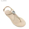 Sandalen Frauen 2024 Heiße Mode-Strass-Sommer-Strandschuhe transparente PVC-Gelee flache Sandale Frau Großgröße 36-42 H240416 HT7L