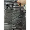 2024 Nya Lingge Women's Mother's Two Piece Handbag Trendy and Versatile Nylon Shoulder Bag 75% Factory Wholesale