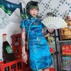 Etniska kläder plus size kinesiska kvinnliga qipao klänningar nyhet brokad drakar phoenixes cheongsam sexig smal split vestidos cosplay kostymer