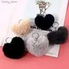 Pelive portachiavi peluche 8 cm Pompom Pompom Regali portachiavi per donne a forma di cuore morbido Pompon Fino Fino Accessori per sacchetto per auto a sfera di coniglio Accessori per sacchetto mobile Y240415